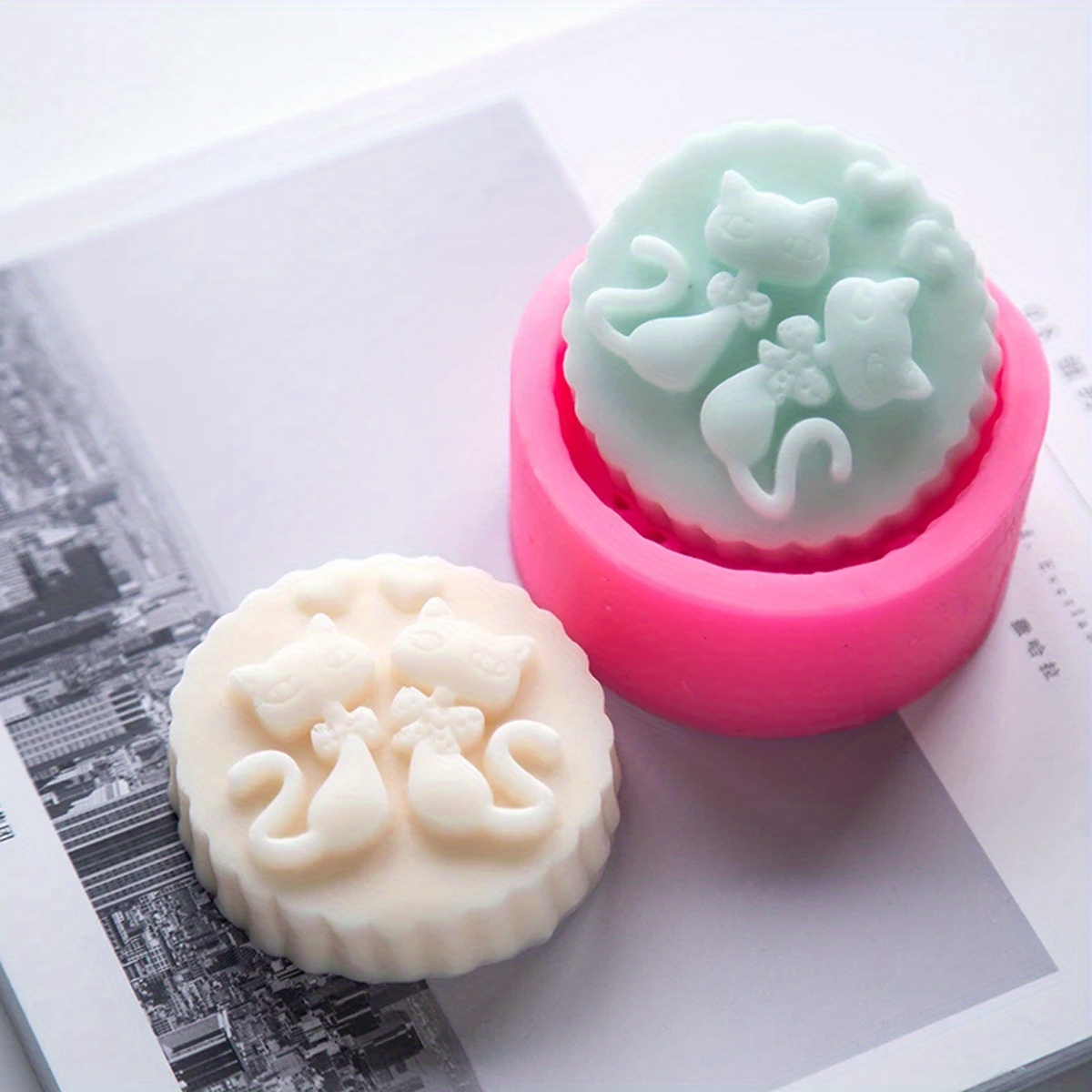 Candle Making Date Night - 1-Piece Silicone Cat Soap Mold -