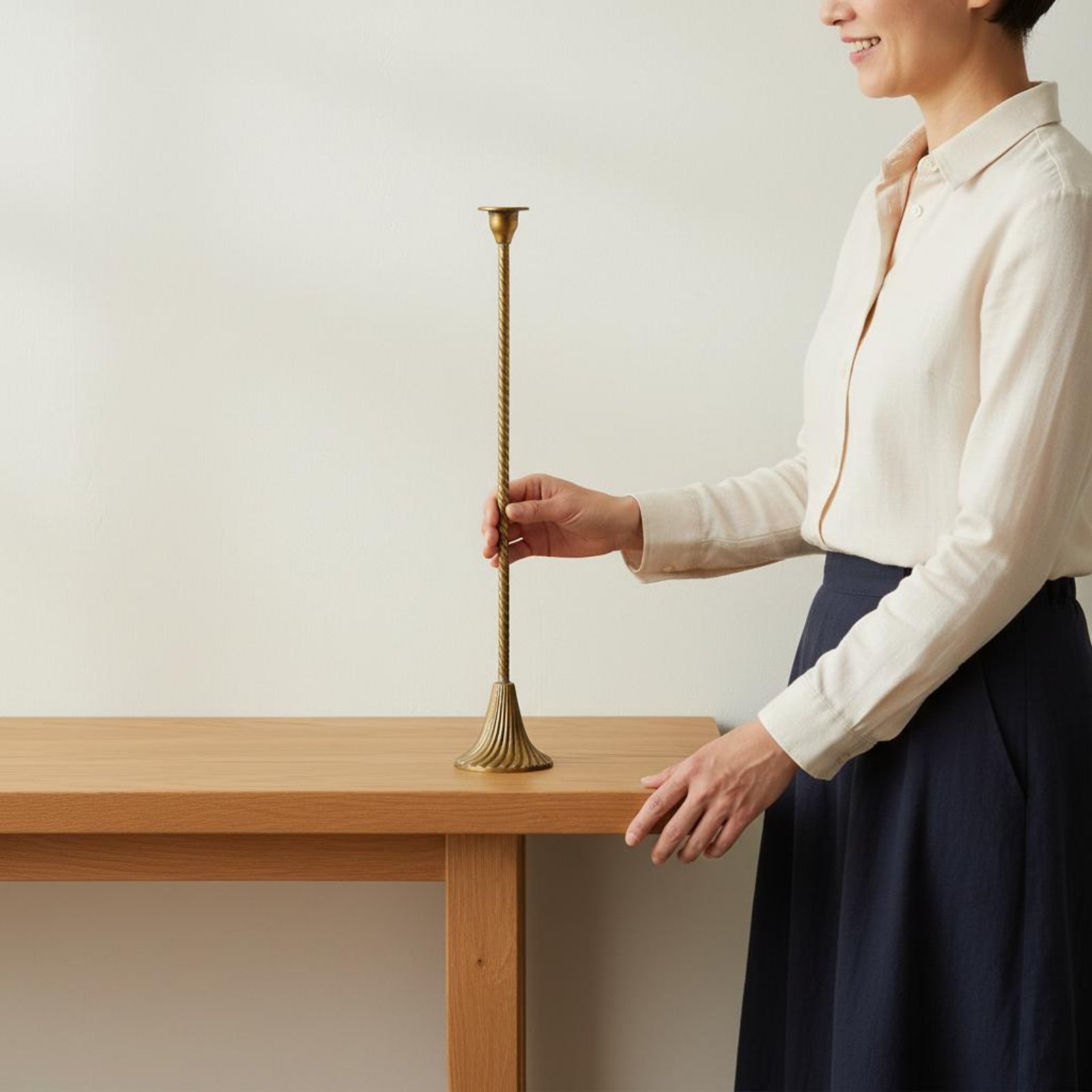 Twisted Gold Candle Holder Sta - Paraffin Candle Wax 评论和价格