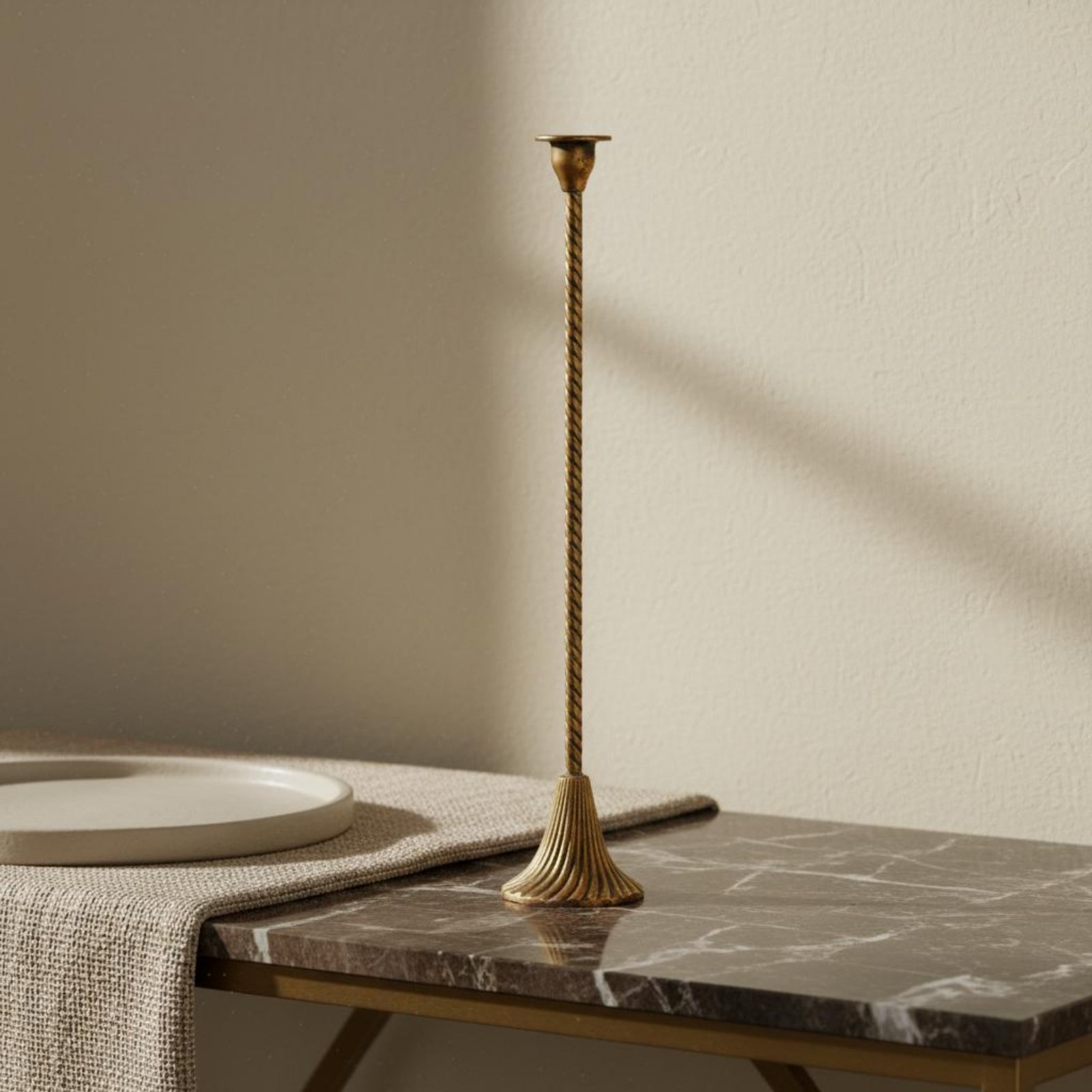 Twisted Gold Candle Holder Sta - Paraffin Candle Wax 评论和价格